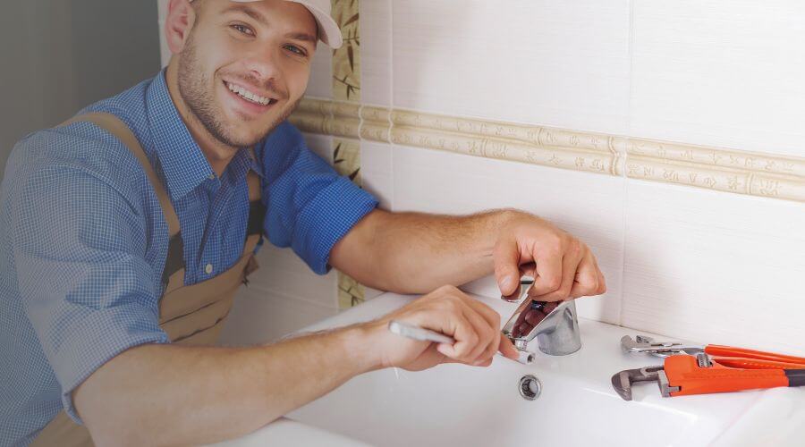 Professional clogged drains services in Delong, IN